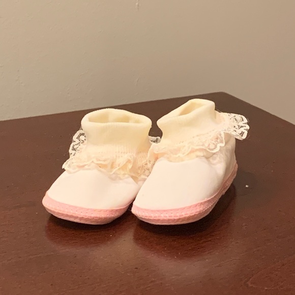 Darling Other - Vintage Baby Booties